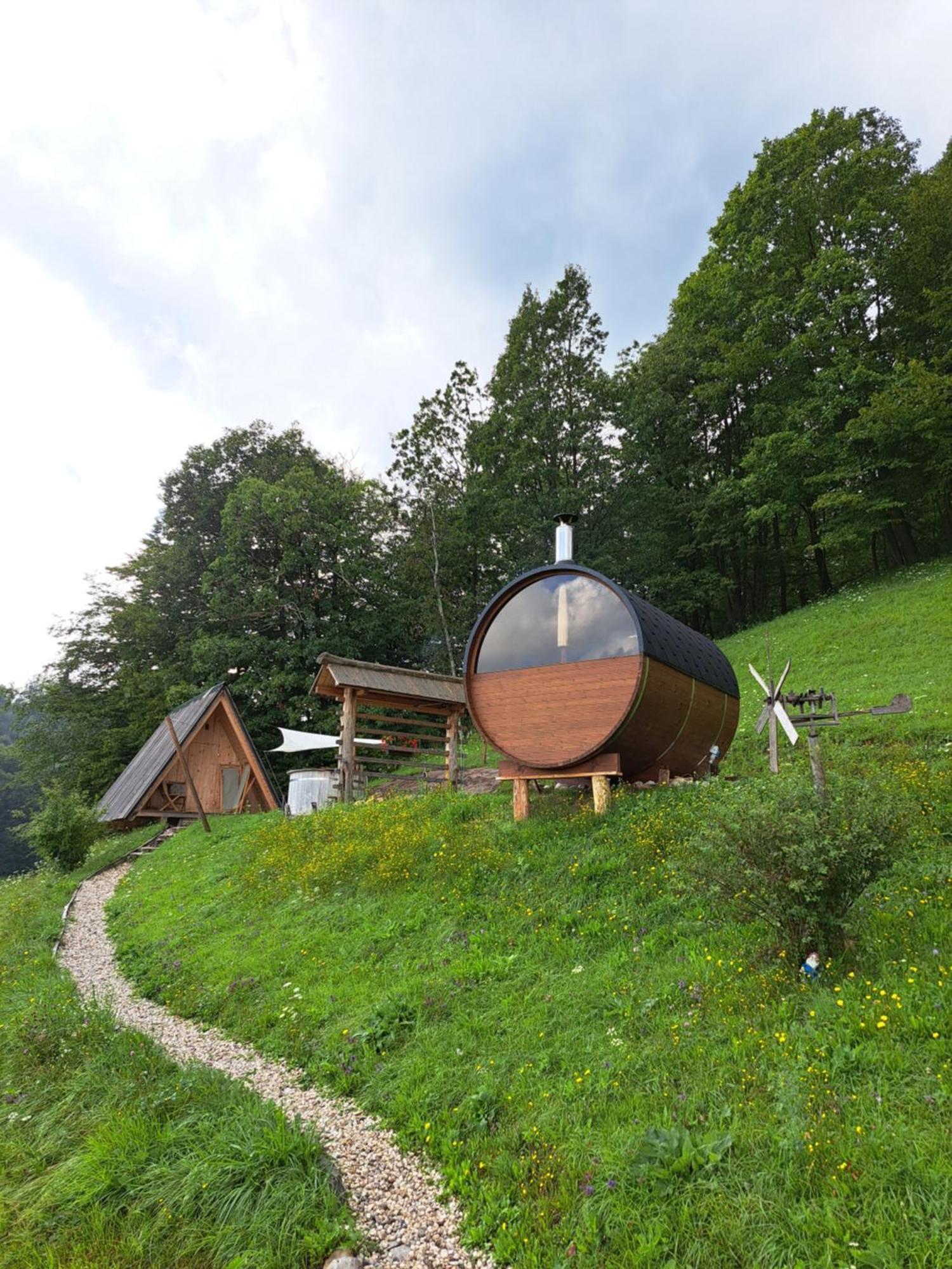 Puzman Farm Glamping Vila Radovljica Exterior foto