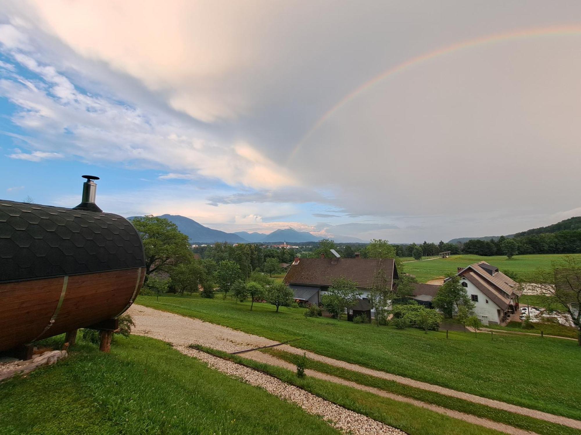 Puzman Farm Glamping Vila Radovljica Exterior foto