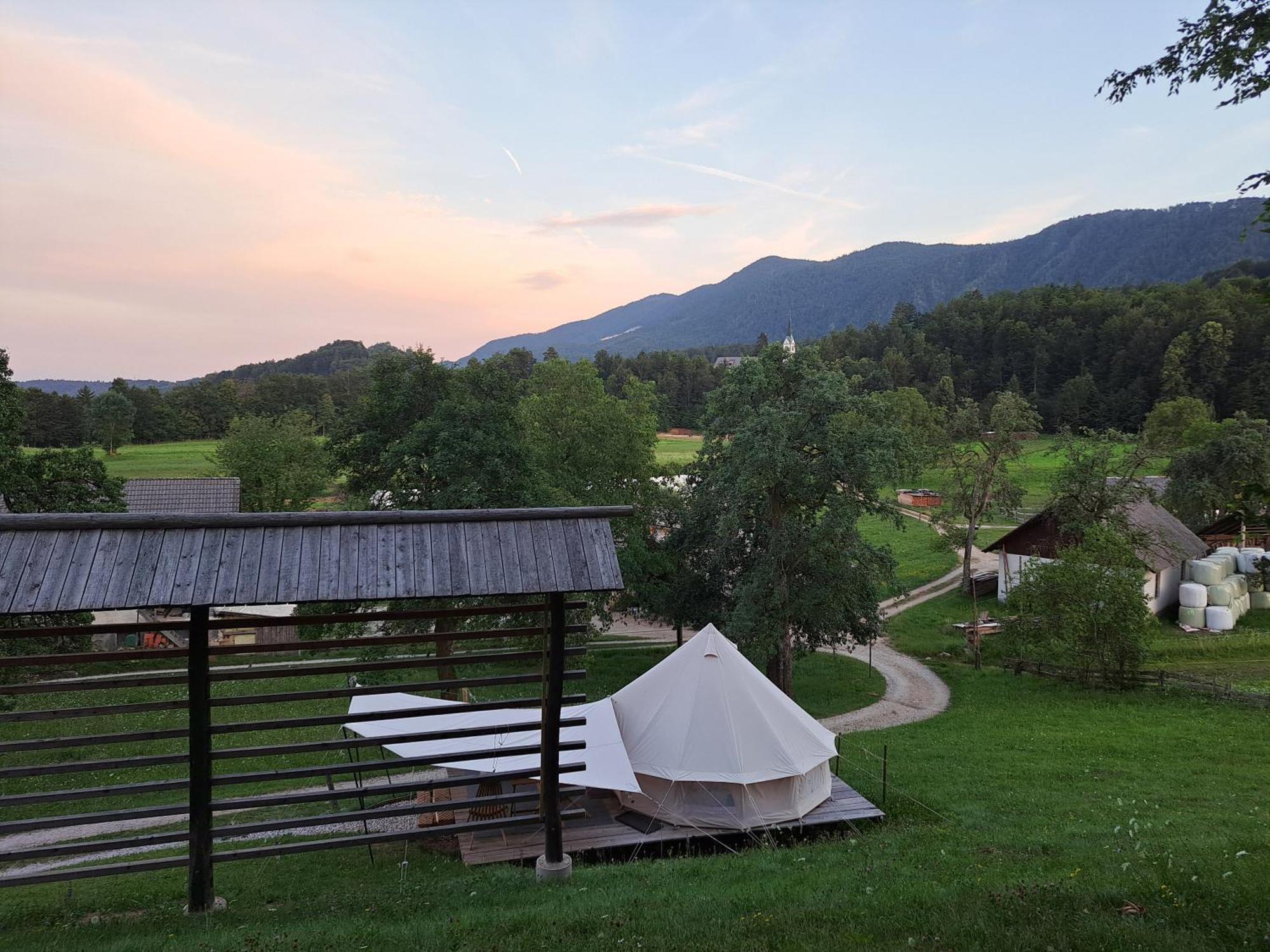 Puzman Farm Glamping Vila Radovljica Exterior foto