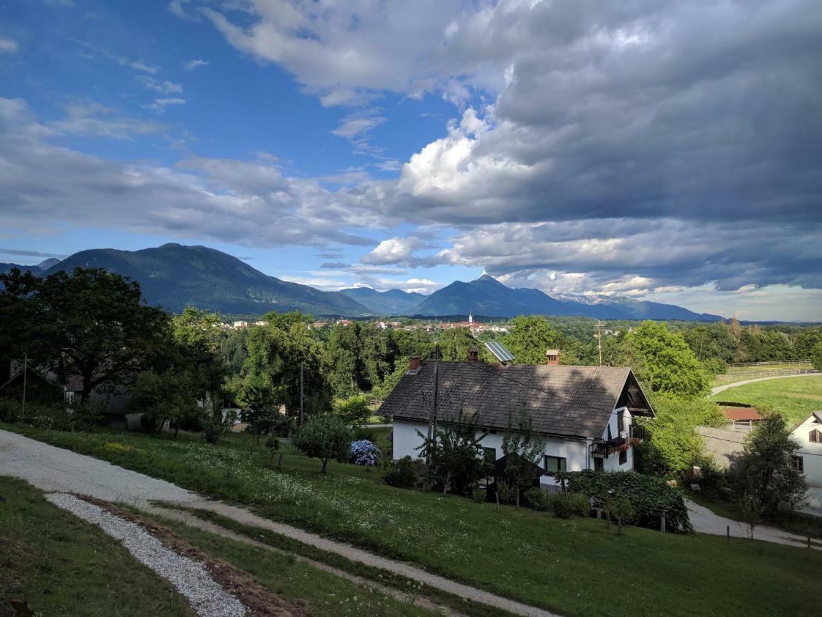Puzman Farm Glamping Vila Radovljica Exterior foto